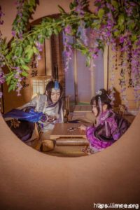 【COS】醉卧花海听箫《剑网三》花咩cosplay欣赏
