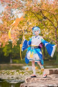 【COS】萌萌哒的草爹《阴阳师》萤草丹枫秋意cosplay欣赏