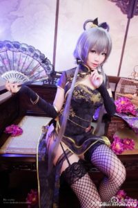 【COS】洛天依金丝雀 cn: ElyE子