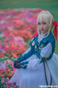 【COS】萌系小姐姐《紫罗兰永恒花园》薇尔莉特cosplay欣赏