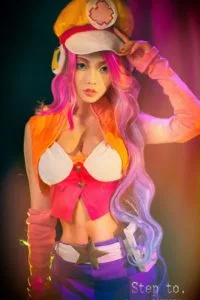 【COS】管好你的嘴，小鬼《英雄联盟》厄运小姐cosplay欣赏