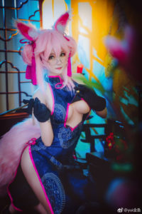 【COS】可爱的小姐姐《fate》玉藻前旗袍 cosplay欣赏