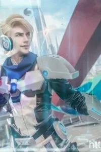 【COS】帅的飞起《王者荣耀》逐梦之星-马可波罗cosplay欣赏