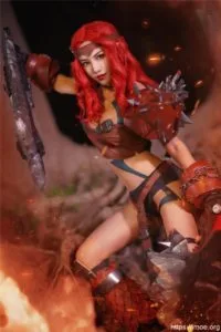 【COS】《幻镜诺德琳》前传 蕾娜斯与乌拉 cos欣赏，清纯又不失性感