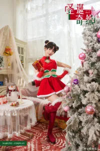 【COS】《火影忍者》圣诞装 天天 Cosplay欣赏