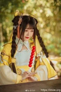 【COS】明黄衣衫翩翩《剑网三》藏剑cosplay欣赏