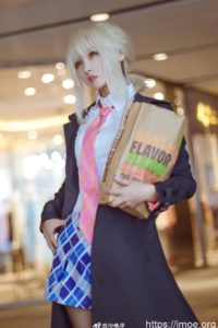 【COS】汉堡超好吃《Fate/GrandOrder》黑saber cosplay欣赏