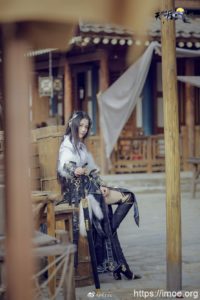 【COS】帅气迷人的正派角色《天涯明月刀》太白cosplay欣赏