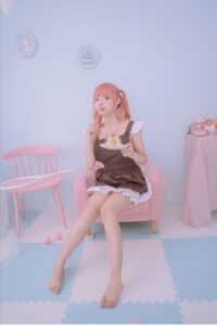 【红人】【写真】一只云烧（粉红女仆）460M