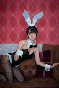 【COS】COSER鳗鱼霏儿《加藤惠 兔女郎》25P