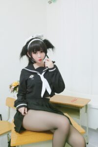 【COS】依酱 20套图包 653P 832MB【度盘】