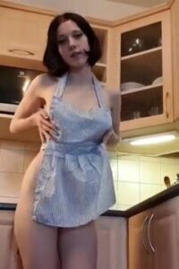 【三次元】Little Step Sis Riding Dildo in the Kitchen till she Cums