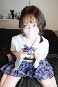 【三次元】HongKongDoll陪玩2续集【888MB/度盘】