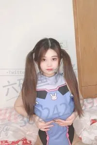 【写真】六碗鱼子酱 DVA  57P【105M/度盘】