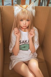 【写真】爆机少女喵小吉 喵酱的一天 30P+4V 500M