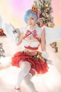 【COS】爆机少女喵小吉两套【233M/度盘】