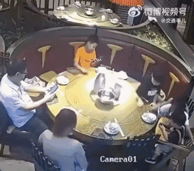 【每日图一乐】话说闭站前打算发三百张但是没发出来…… — 第 33 张