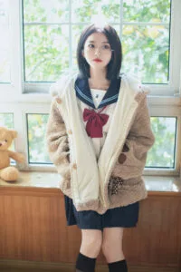 【写真】会拍照的咔咔-劳小白【秒传/夸克网盘】