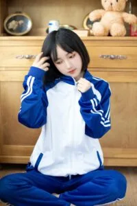 【写真】咔咔-萌妹纸小熊【秒传/夸克网盘】