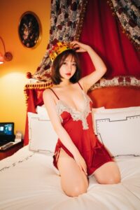 【写真】Son Ye-Eun (손예은)写真4套【秒传/4.09GB】