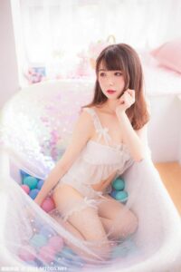【写真】喵糖映画少女写真     泡泡粉裙【度盘】