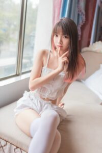 【写真】风之领域写真       白丝小宅女【6.66MB度盘】