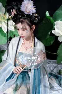 【写真】 爆机少女喵小吉 - 月华清【秒传】