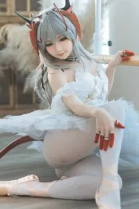 【cos写真】是三不是世w - 明日方舟 W 芭蕾【27P/度盘/190M】