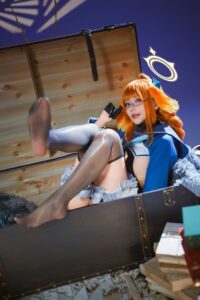【cos写真】是一只熊仔吗 - 蔚蓝档案 圆堂志美子·邪恶女干部【40P/度盘/130M】