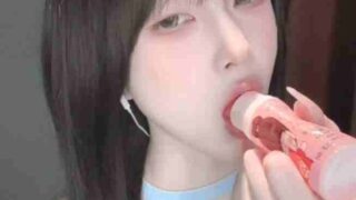 【ASMR】沛沛国产大尺度舔耳合集舔亚克力【2V】